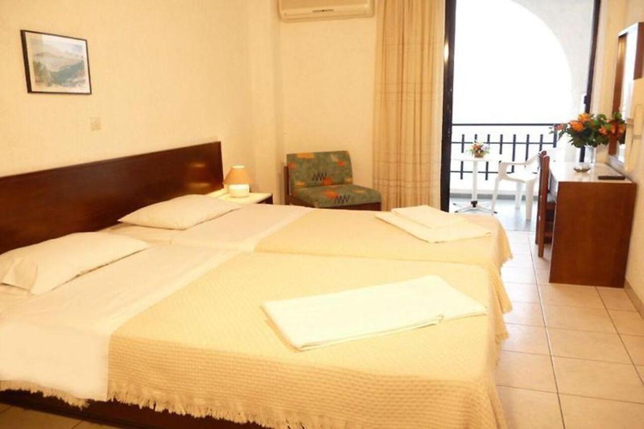 Lymiatis Beach Hotel 카르파토스 외부 사진